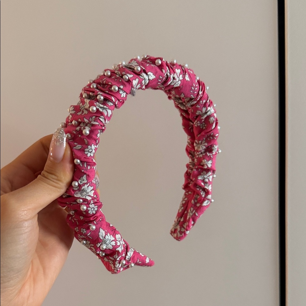 Lele sadoughi pink pearl floral headband like new